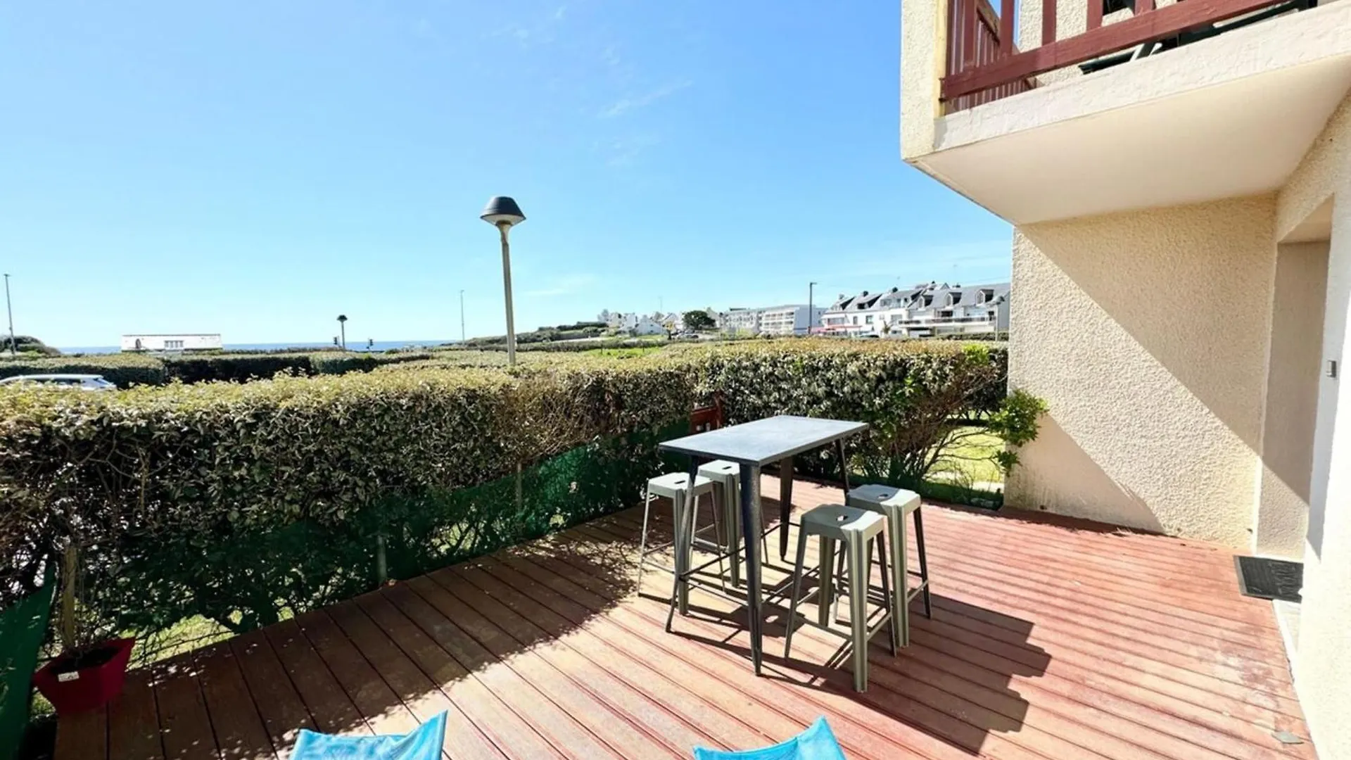 Joli Appartement Cosy Terrasse Face A La Mer プロムール 0*,  フランス